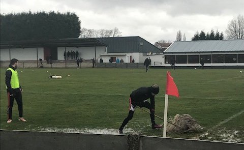 Avant le match, la belle dévotion de Julien...